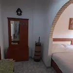 Homestay szállás Honey-house Kastrioti Adventures *