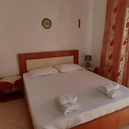 Quarto em Acomodações Particulares Honey-house “kastrioti”