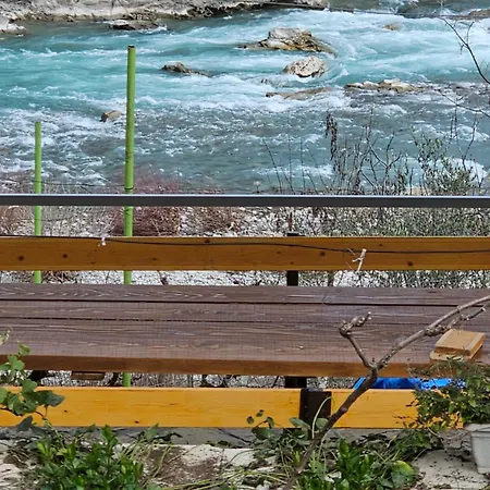 Honey-house “kastrioti” Përmet