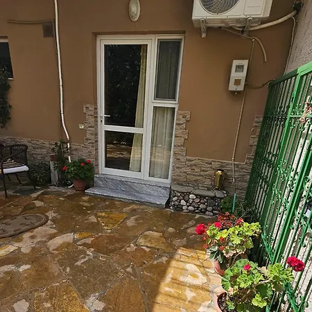 Honey-house “kastrioti”