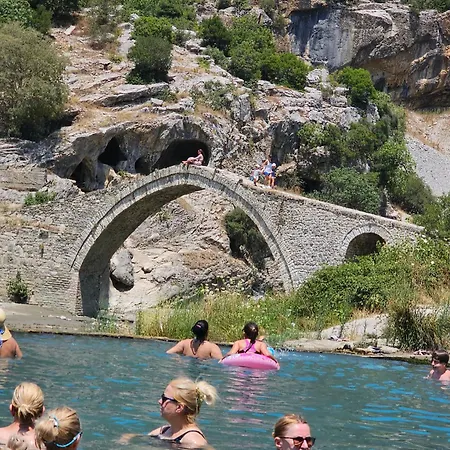 Quarto em Acomodações Particulares Honey-house “kastrioti”