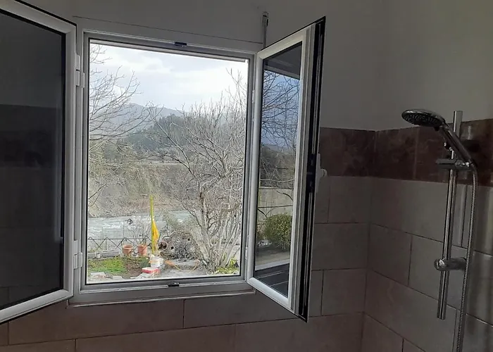 Honey-house “kastrioti” Quarto em Acomodações Particulares