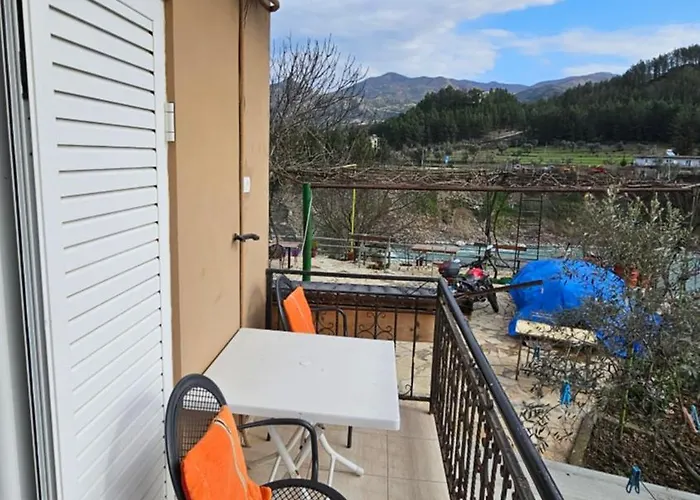 Honey-house “kastrioti” * Përmet