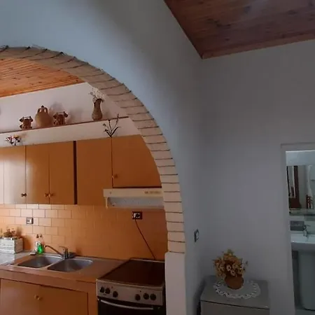 בית אירוח Honey-house Kastrioti Adventures Përmet