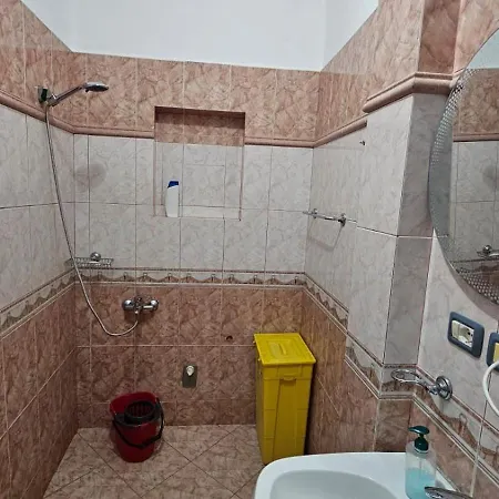 בית אירוח Honey-house Kastrioti Adventures Përmet