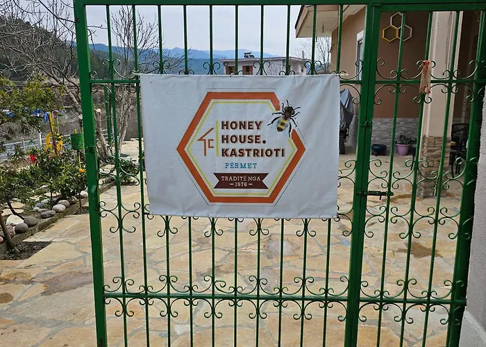 Honey-house “kastrioti” Privatunterkunft